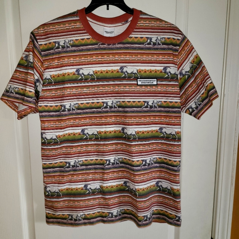THISISNEVERTHAT PRINTED LION STRIPE TEE Size small